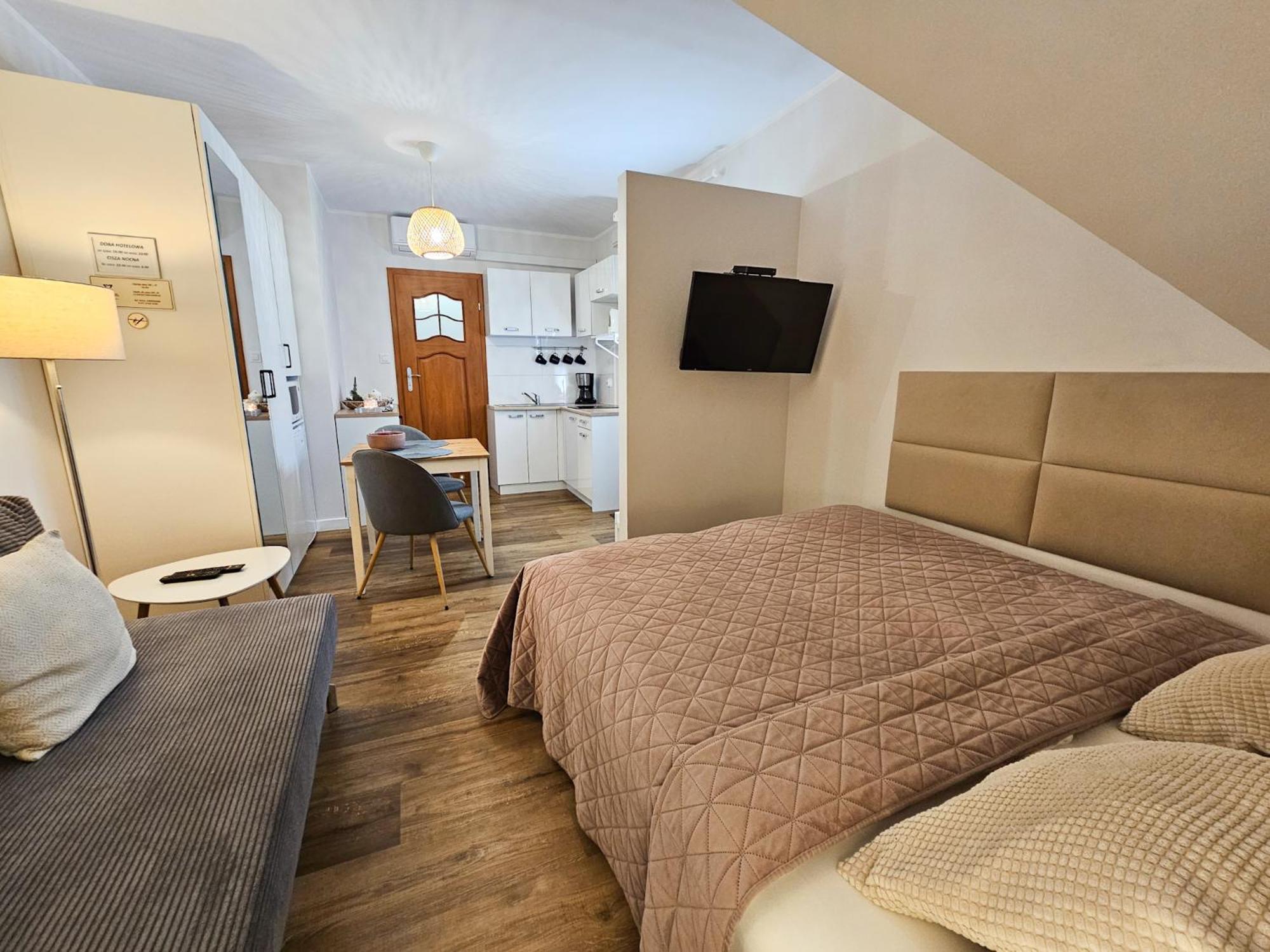 Apartamenty "La Villa" Z Klimatyzacja, Ogrodem, Parkingiem, Blisko Centrum Kudowa-Zdrój Esterno foto