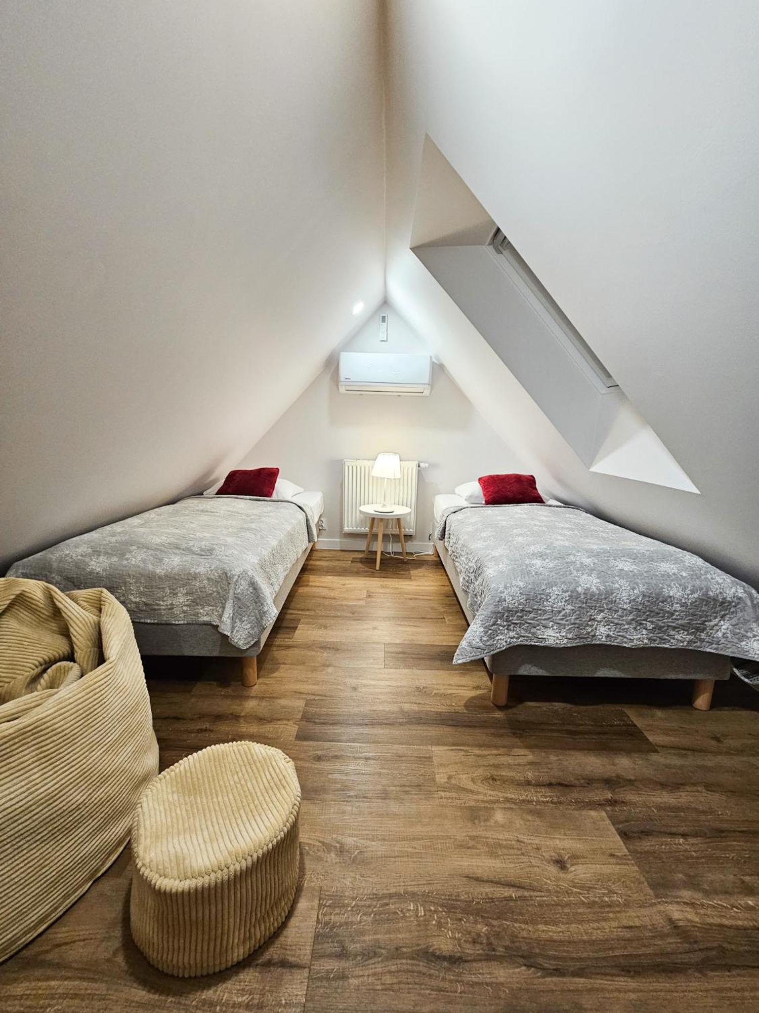 Apartamenty "La Villa" Z Klimatyzacja, Ogrodem, Parkingiem, Blisko Centrum Kudowa-Zdrój Esterno foto