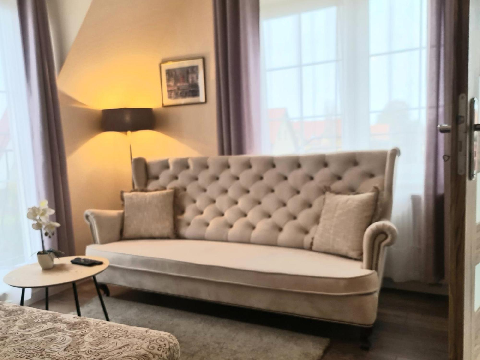 Apartamenty "La Villa" Z Klimatyzacja, Ogrodem, Parkingiem, Blisko Centrum Kudowa-Zdrój Esterno foto